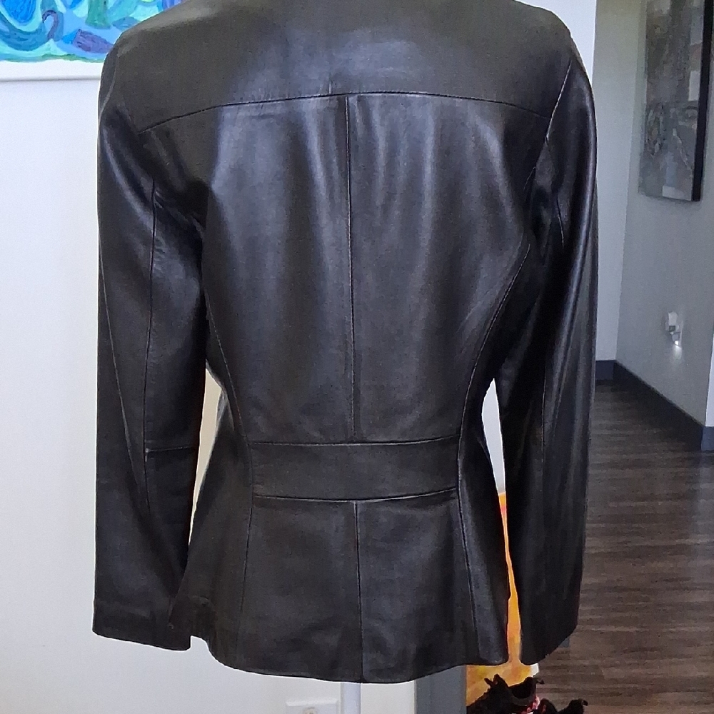 Wilson Dark Leather Blazer Jacket. Measure Under Arm 18 Inch. Shoulder 16 Across - Picture 3 of 8